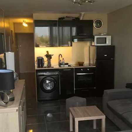 Heliopolis Village Naturiste Apartment